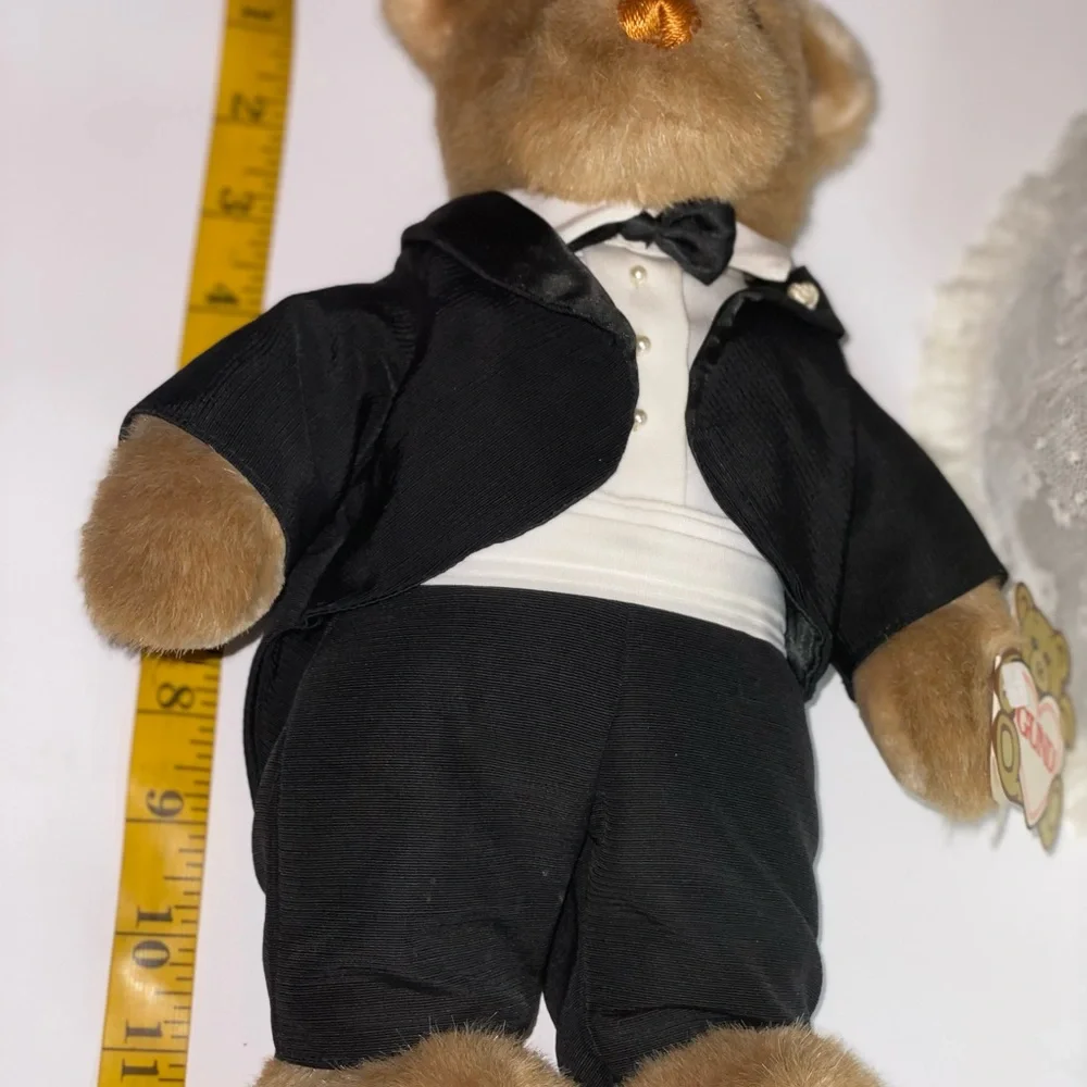 GUND 1990 JUST VINTAGE BEGUND 2250 &2251 WEDDING BRIDE & GROOM TEDDY BEAR